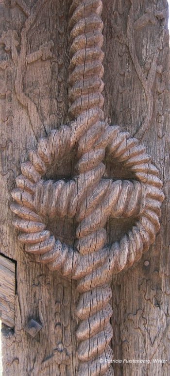 rope circle cross motif Romania art
