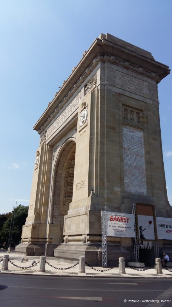 Bucharest, the Arch of Triumph 