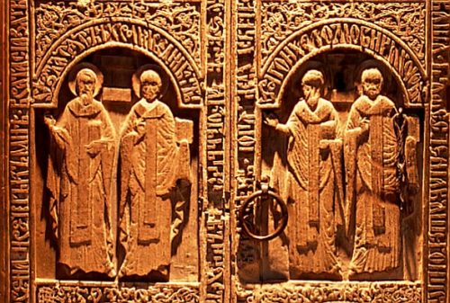 Snagov monastery, paraclis wood carved doors