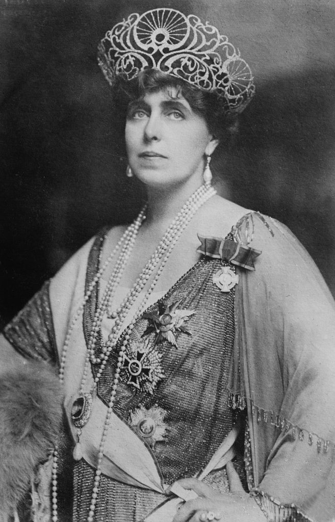 Queen Marie of Romania, who reconditioned and loved Bran Castle so much 
