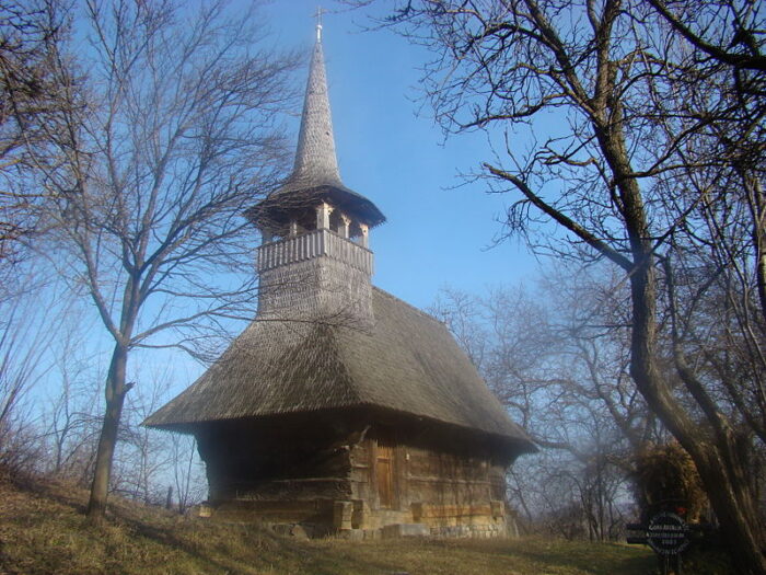 16cent wooden church Doba Mica