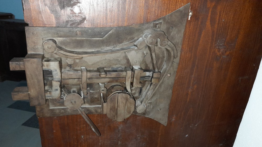 medieval door lock Evangelical Church Sibiu, detail